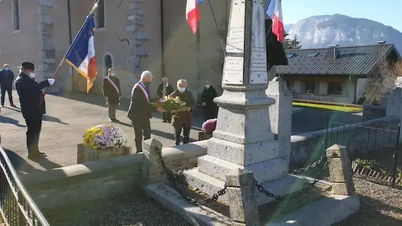 Monuments aux morts commune d'arrache la Frasse - Novembre 2020