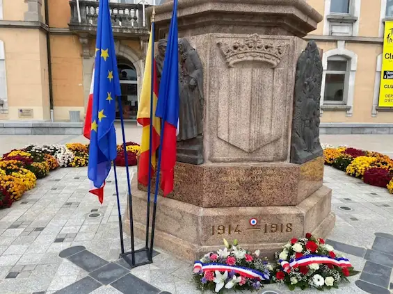 Monument aux morts de la ville de Cluses - Novembre 2020