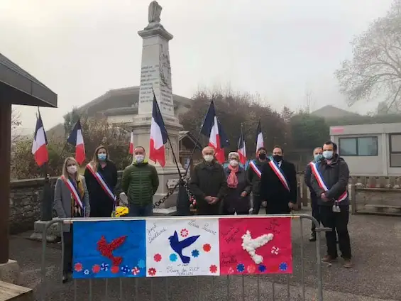 Cérémonie 11 novembre 2020 au monument aux morts de Morlllon