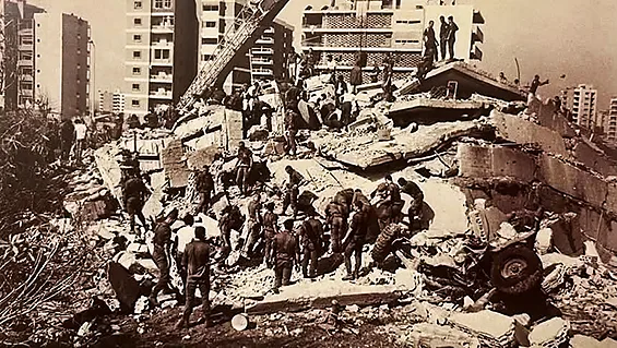 Il y a 43 ans, le 23 octobre 1983, 58 parachutistes français perdaient la vie à Beyrouth, au Liban, dans l’un des attentats les plus meurtriers de l’histoire de l’armée française.