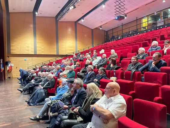 « Soit nous essayons de nous dynamiser et nous développer, soit nous sommes condamnés à périr. » Un propos alarmant qui a été tenu lors de l’assemblée générale de la délégation du Souvenir Français de Haute-Savoie, qui se tenait samedi 29 novembre à Bonneville.
