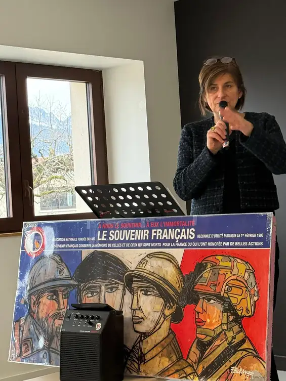 Assemblée générale du Souvenir Français d’Annecy-le-Vieux en présence de la députée de la 1ere circonscription de Haute Savoie Véronique Riotton, de la conseillère départementale Odile Mauris, d’un adjoint de Charvonnex.