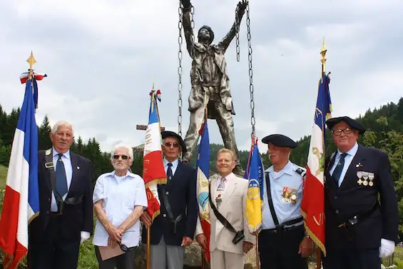 Les Gets — La stèle de La Résistance inaugurée à Bonnavaz