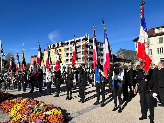 11 Novembre à Cluses avec les Jeunes porte-drapeaux et les Jeunes-sapeurs - ceremonie-11-nov-2022-cluses-01