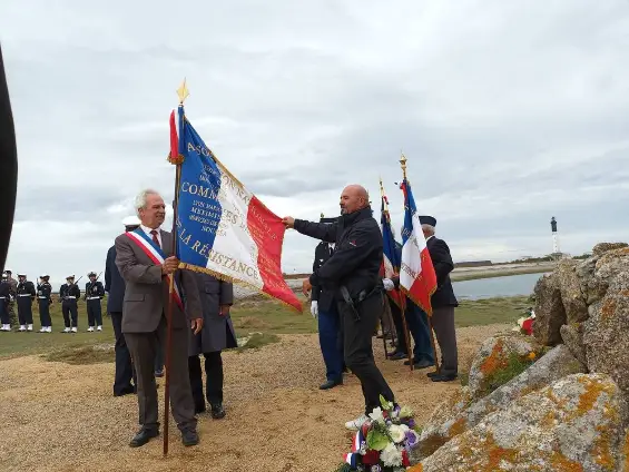 Cérémonie Passation drapeau de la résistance