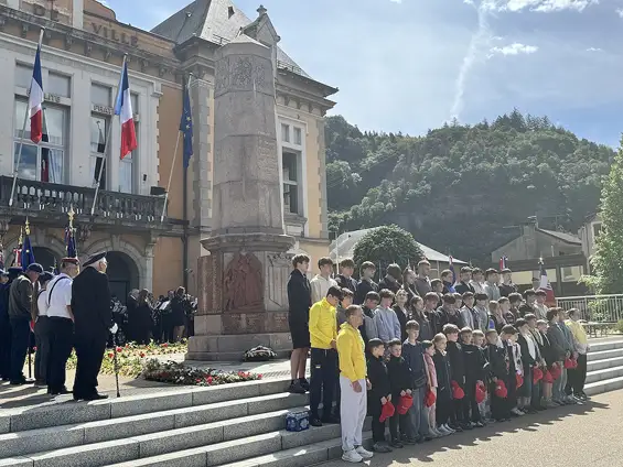 Cluses — une cérémonie 2026 du 8 mai 1945 placée sous le signe de la fraternite