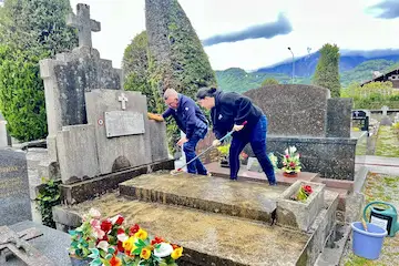 Entretien de la tombe de François Batiste CAUL-FUTY, mort pour la France le 24 février (fusillé) le 9 août 1944 à La-Roche-sur-Foron