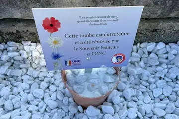 Cluses — Le Souvenir Français honore les soldats clusiens tombés lors de la Première Guerre mondiale : un hommage empreint de respect et de mémoire.