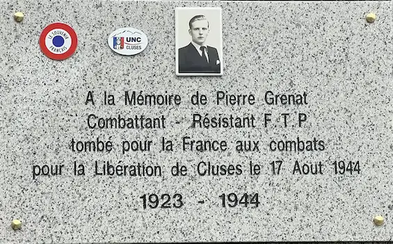 Cluses — Plaque commémorative Pierre Grenat, mort lors de la libération de cluses le 14 août 1944 à l'age de 18 ans