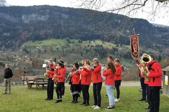 Commémoration du 11 Novembre à Mont-Saxonnex et Brison