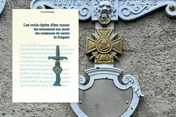27709,Les croix-épées dites russes des monuments aux morts des communes du canton de Reignier,