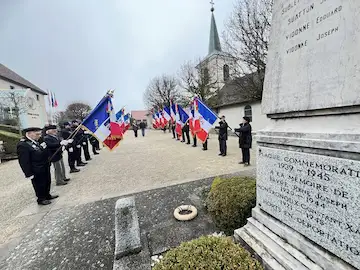 Journée de formation pratique pour les porte-drapeaux du souvenir Français à Eteau