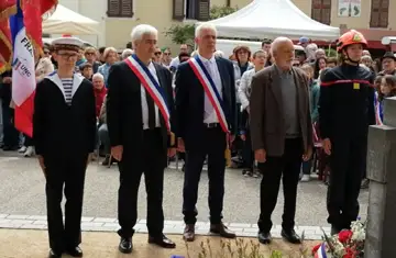 Frangy — Le conseil municipal jeunes a participé au 8 Mai 2025