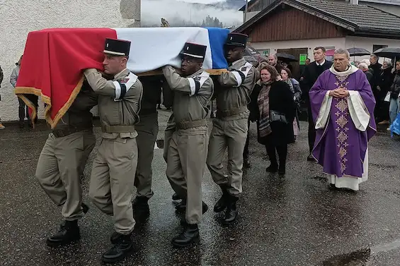 Funérailles de la MDL Fanny Claudin à Saint-Pierre-en-Faucigny, Militaire mort en OPEX