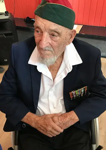 Georges Bugnet fait chevalier de la Légion d‘honneur