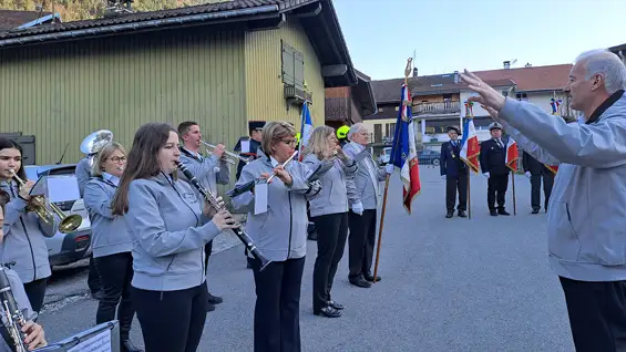 Cérémonie 2025 en hommage aux fusillés du petit-bornand assassinés le 1er avril 1944 - Fanfare