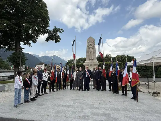 Bonneville — Hommage aux morts pour la France en Indochine 2025, la jeunesse porte l’histoire