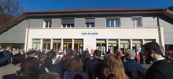 Inauguration de la plaque Label Mission Libération à l'école du Giffre - 5 avril 2025
