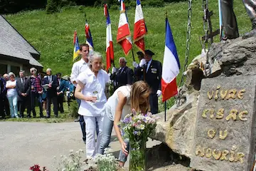 Les Gets — La stèle de La Résistance inaugurée à Bonnavaz