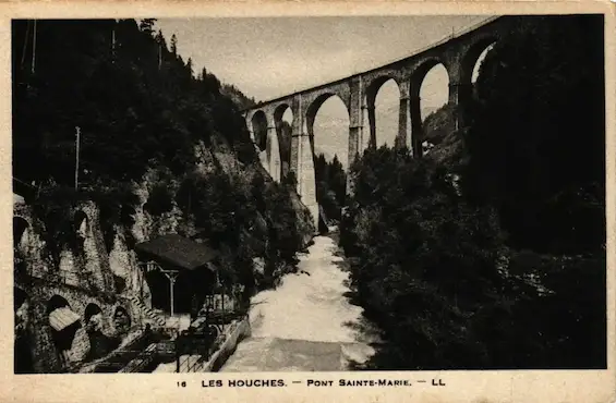 Les Houches — viaduc ferroviaire du pont Sainte-Marie, lieu de résistance/