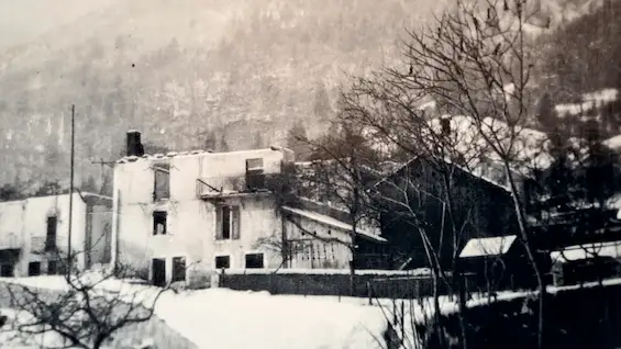 Massacre de Pouilly — Une partie des maisson incendiéers