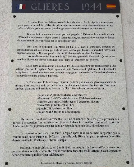 Nâve-Parmelan — Plaque commémorative Mairie, combat des Glières