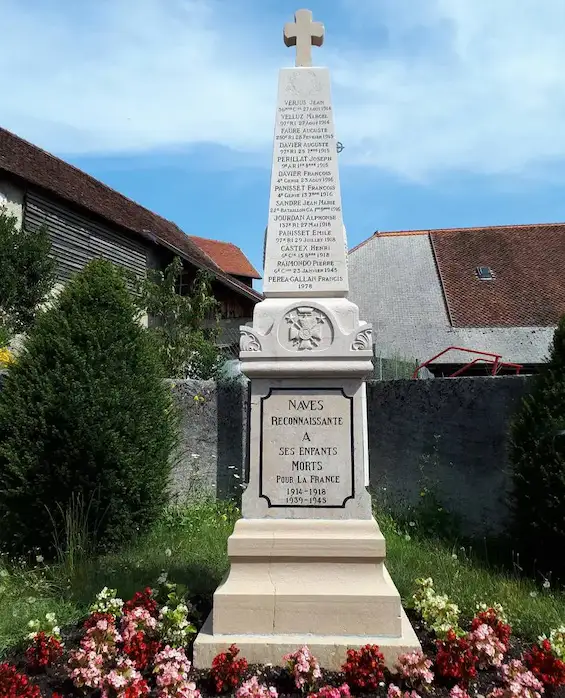 Nâves-Parmelan — plaques commémorative de l'obélisque — Habitants Morts pour le France dans les différents conflits armés