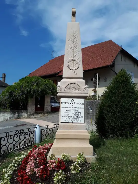 Nâves-Parmelan — plaques commémorative de l'obélisque — Résistance Espagnole