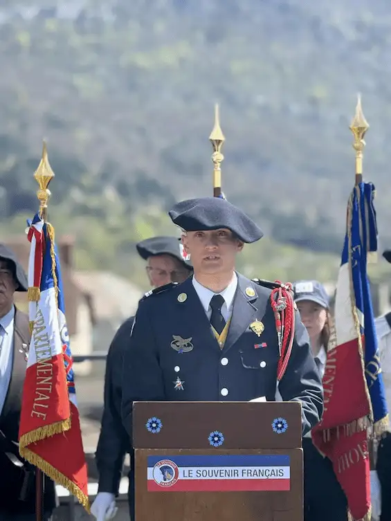 Nâves-Parmelan — Maurice Anjot, La mémoire sur le chemin de l’école - naves-parmelan-stele-commemorative-capitaine-maurice-anjot-discours-27e-bca