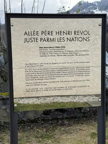 Saint-Gervais — Plaque Allée Henri Revol, Juste parmi les nations