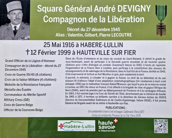 Plaque commémorative en l'honneur du général André Sévigny, compagnon de la libération