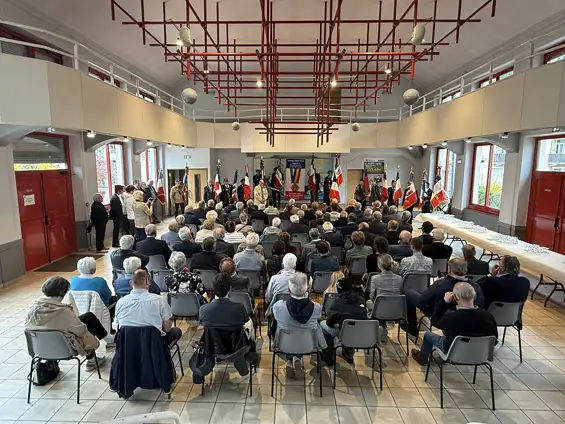 Remise de la cravate du Souvenir Français à Monsieur Michel Corbex