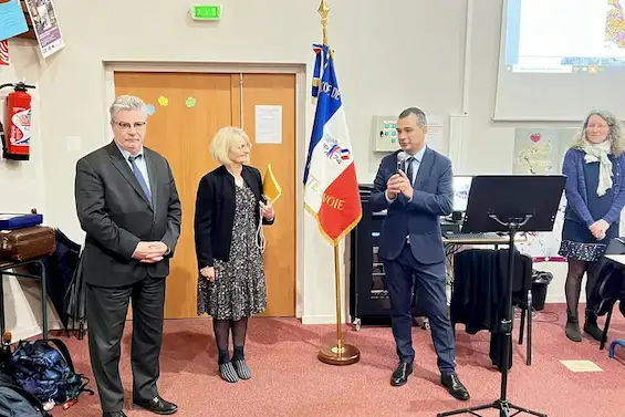 Remise des diplômes de jeunes porte-drapeaux 2024 au collège Geneviève Anthonioz de Gaulle