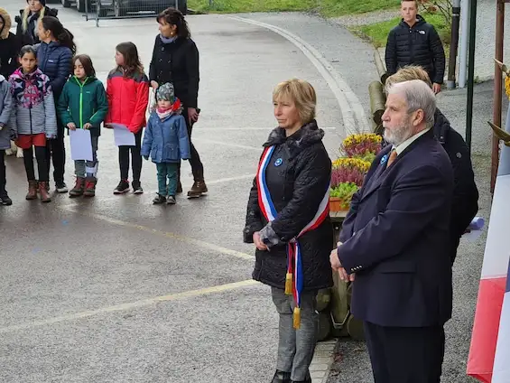 Commémoration du 11 Novembre à La Rivière-Enverse