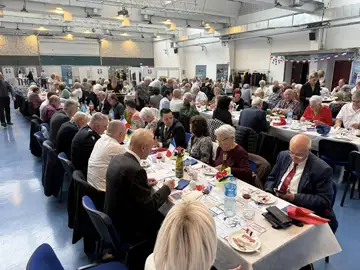 Souvenir et convivialité : une journée mémorable à Thonon avec le bal de la libération 2025