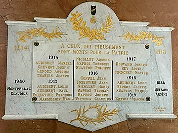 Saint-Laurent — Plaque en hommage aux Morts pour la patrie