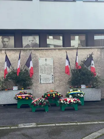 Thonon — Cérémonie commémorative du 82e anniversaire de la fusillade du 26 février 1944 au Savoie-Léman.